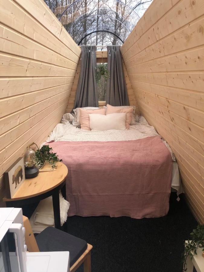 Niiralan Tila : Starlite Cabin Laitila Exteriér fotografie