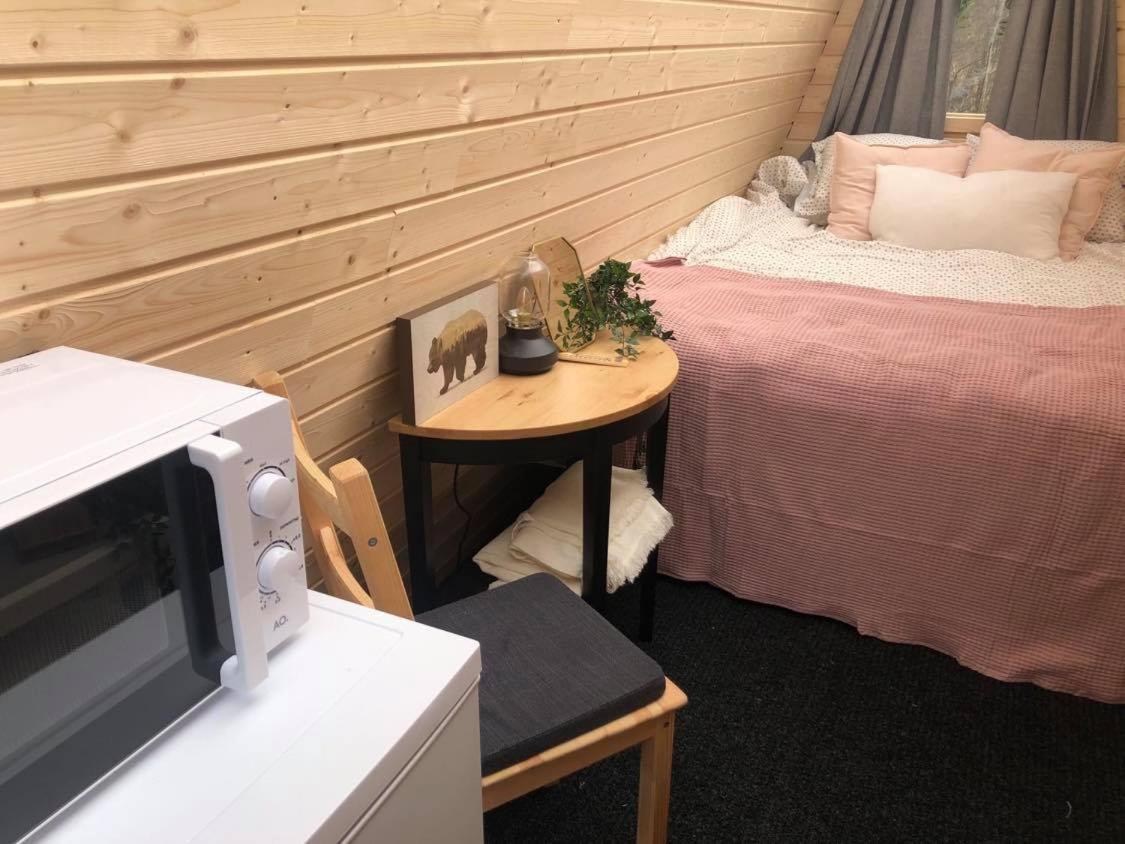 Niiralan Tila : Starlite Cabin Laitila Exteriér fotografie